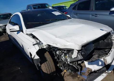 2014 Mercedes-Benz E 350 из США, поврежденный, VIN WDDKJ5KB2EF278734